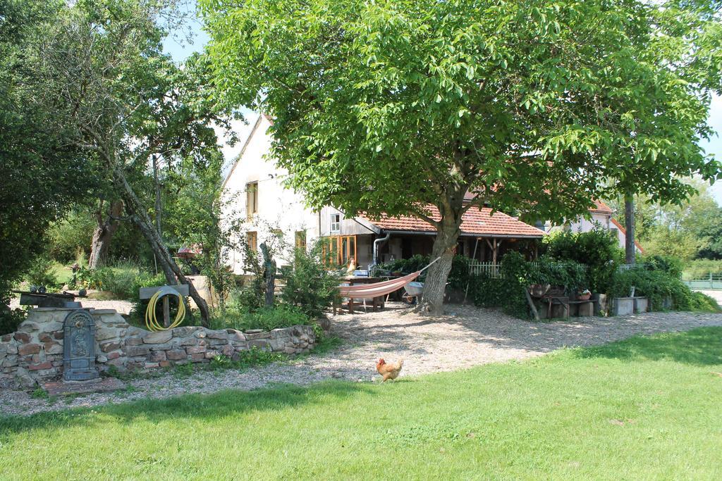 Le Bon Coeur Bed and Breakfast Ygrande Kamer foto